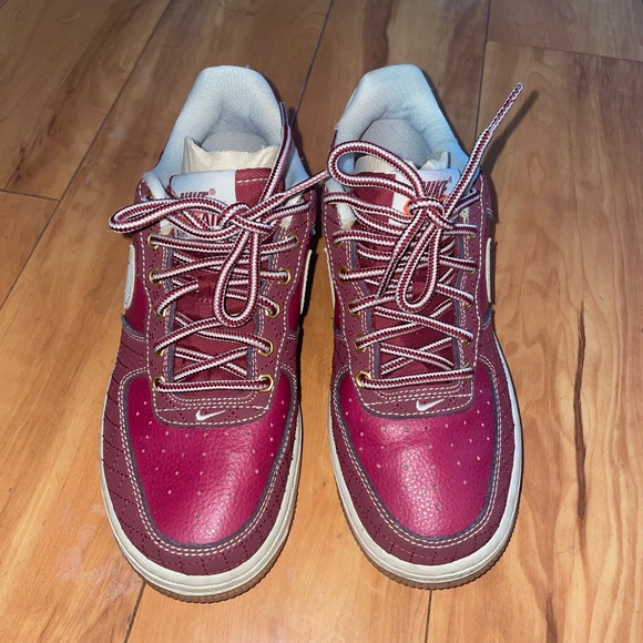 **SOLD** - Picture 2 of 11